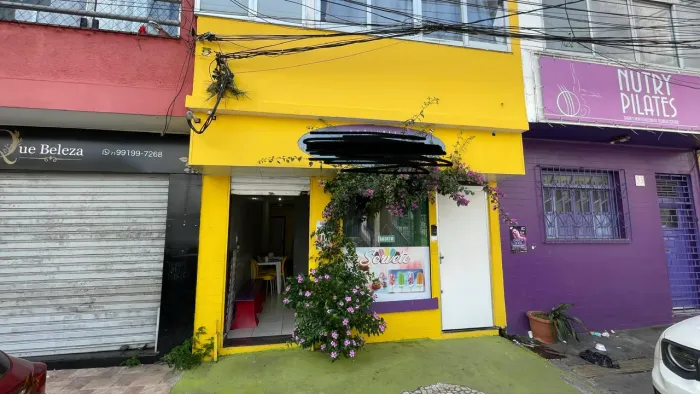 Açaiteria em funcionamento 