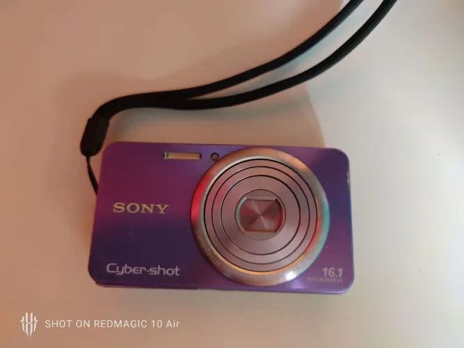 Sony cyber-shot