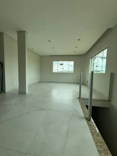 CASA PARA LOCAÇÃO NO BAIRRO SANTA MATILDE!