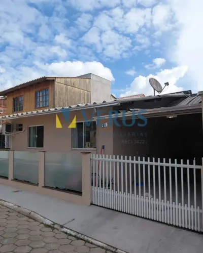 CONFORTO E SEGURANÇA EM CONDOMÍNIO FECHADO BAIRRO ESPINHEIROS