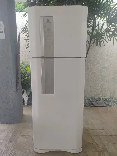 Geladeira Dúplex Eletrolux DF52 