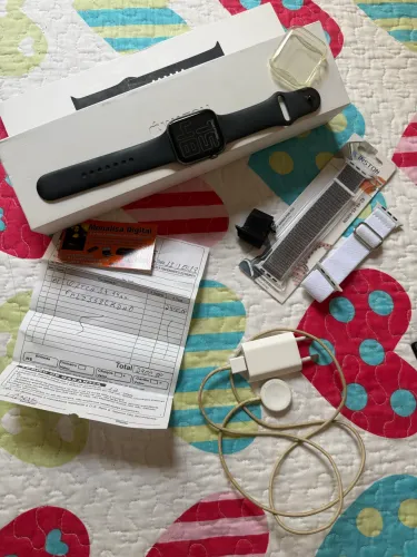 Apple Watch Série 4 44mm GPS + Caixa + Nota Fiscal + Pulseiras Extras