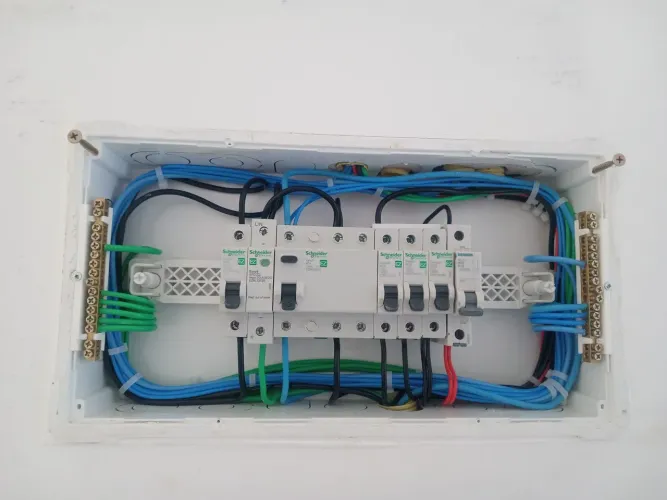 Eletricista residencial 