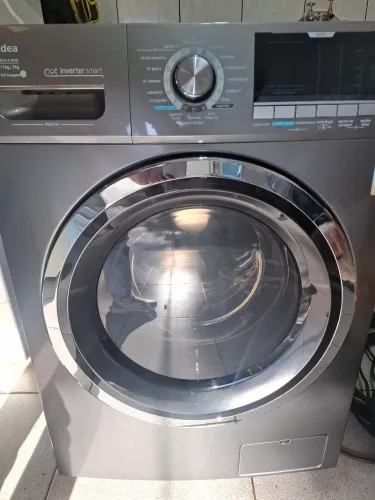 Máquina de lavar roupa Lava e Seca. Com garantia
