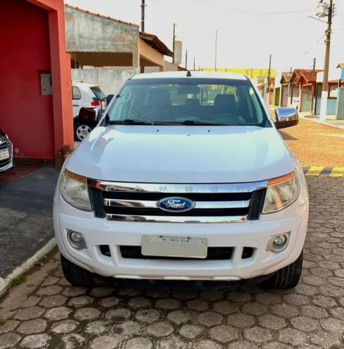 Ford Ranger XLT 3.2 20V 4X4 CD Diesel Aut. 2014