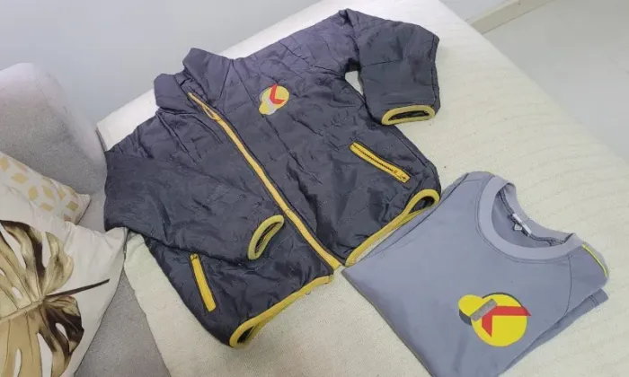 Uniforme Keluc Jaqueta Nylon + Camiseta manga longa tam 10.