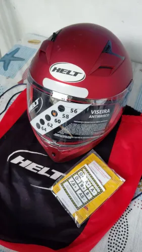 Vendo capacete novo! (Ler a descrição)