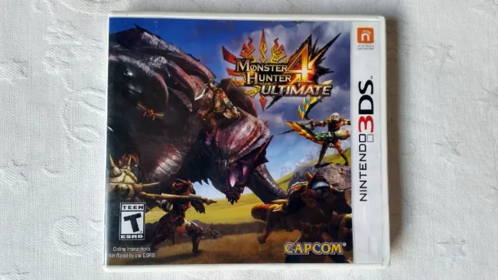 Monster Hunter 4 Ultimate - 3ds - Midia Fisica- Semi Novo