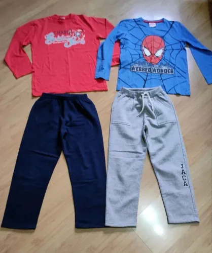 Kit de roupas de menino tamanho 08