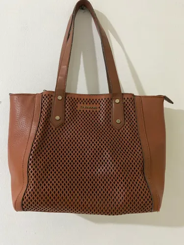 Bolsa couro média