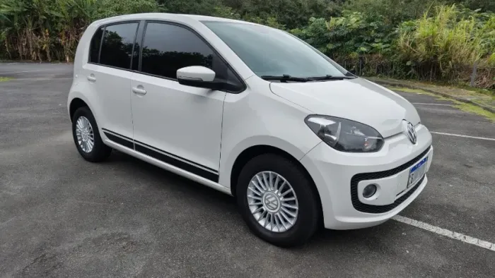 Volkswagen Up! Move 1.0 TSI Total Flex 12V 5P 2016