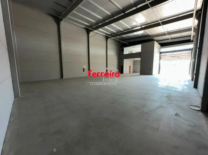 Galpão/Depósito/Armazém para Aluguel no Bairro Santa Rosa de Lima com 350 m² de Área Útil
