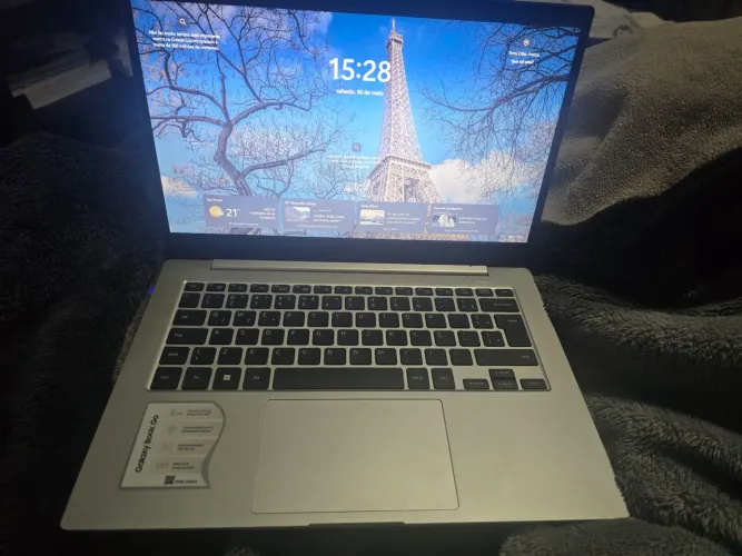 Notebook Samsung Galaxy Book Go Processador Snapdragon