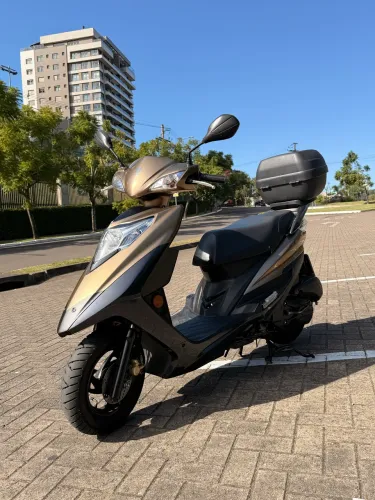 Vendo Lindy 125 