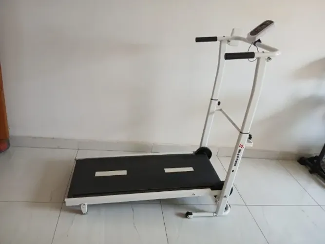 Esteira Mecânica Dobrável Compacta com Display