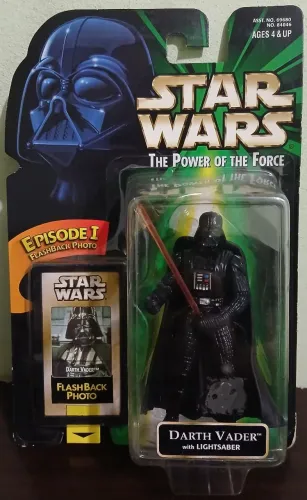 BONECO FIGURA STAR WARS DARTH VADER FLASHBACK PHOTO