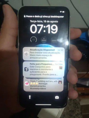 iPhone 11 usado em excelentes condições