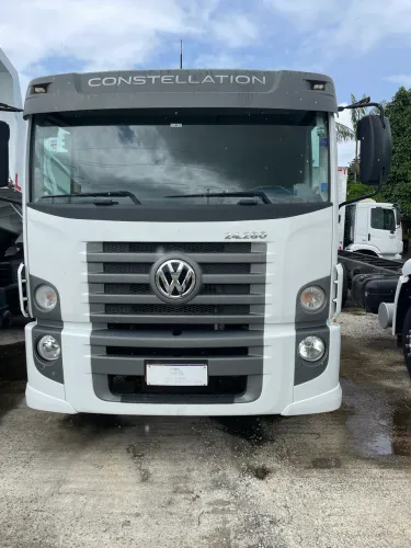 Caminhão Volkswagen 24.280 Prime.