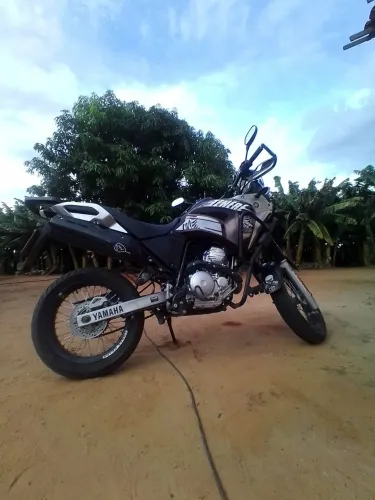 TÉNÉRÉ 250 