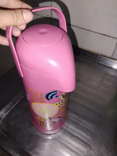 Garrafa comprei no BH por 100 faço por 80 combinando