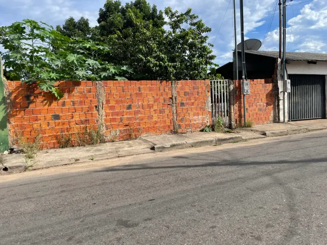 Terreno no pedra 90 perto de tudo no precinho