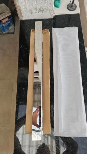 Vendo 04 puxadores de Inox 60 cm de comprimento e 40 cm entre os furos.