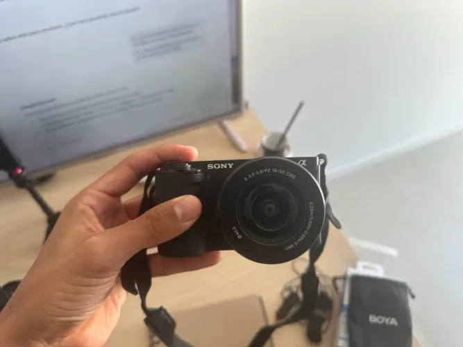 Sony ZV-E10