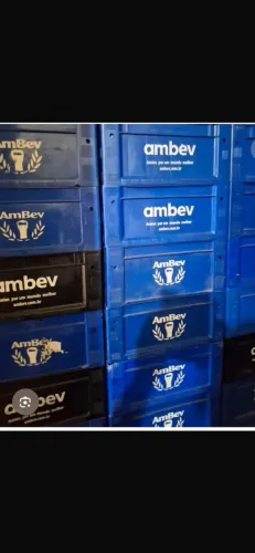 Caixa de Skol 300 ml completa com casco