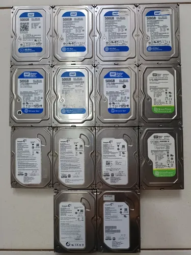 14 Hds 500 Gb desktop CPUs