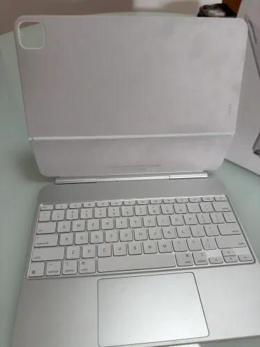 keyboard ipad pro 13