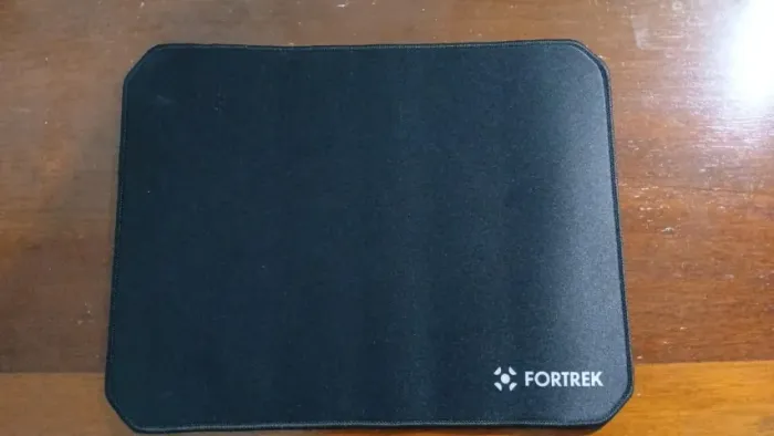 Mousepad Fortrek ultra velocidade ideal para game novo na caixa modelo MPG 101