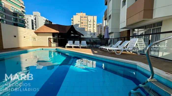 Apartamento com 3 dormitórios à venda, 111 m² por R$ 1.500.000,00 - Centro - Florianópolis