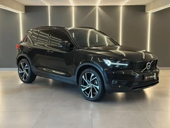 Volvo XC40 T-5 R-design 2.0 252cv AWD 2020