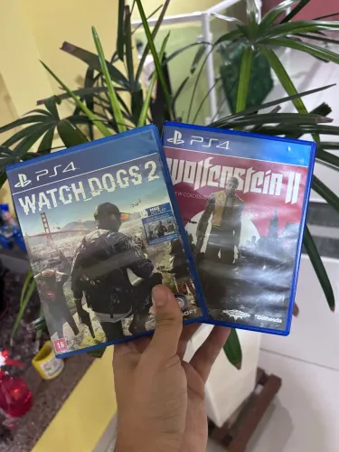 Kit 2 jogos PS4 - Watch Dogs 2 e Wolfestein 2