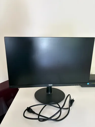 Monitor Philips 24?