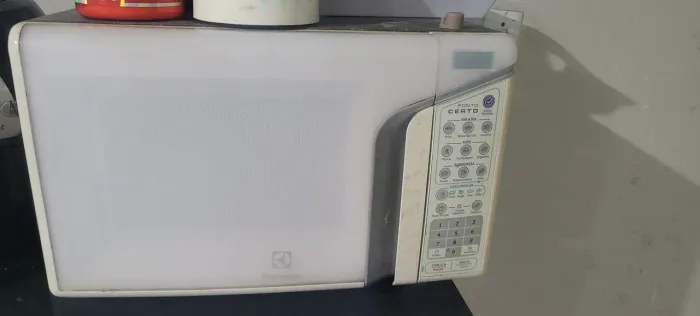 Micro-ondas usado 