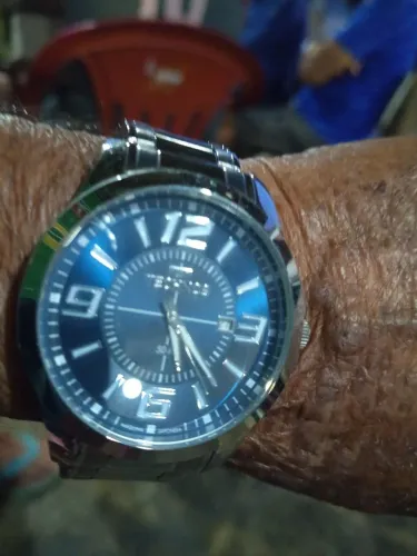 RELÓGIO TÉCNICO ORIGINAL USADO SEMI NOVO E SO MEU USO VALOR PRA VENDER LIGEIRO VALOR 250 