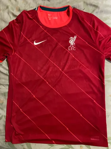 Camisa do Liverpool 2022, tamanho G, usada, LER ANÚNCIO