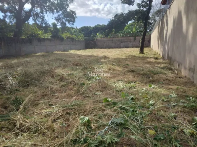 TERRENO À VENDA | PORTAL DOS IPÊS | 1.000 m²