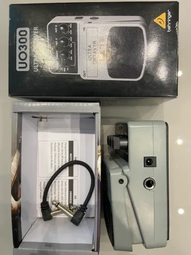UO300 Ultra Octaver Behringer