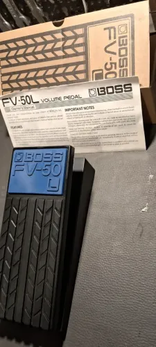 BOSS Pedal de Volume FV-50L