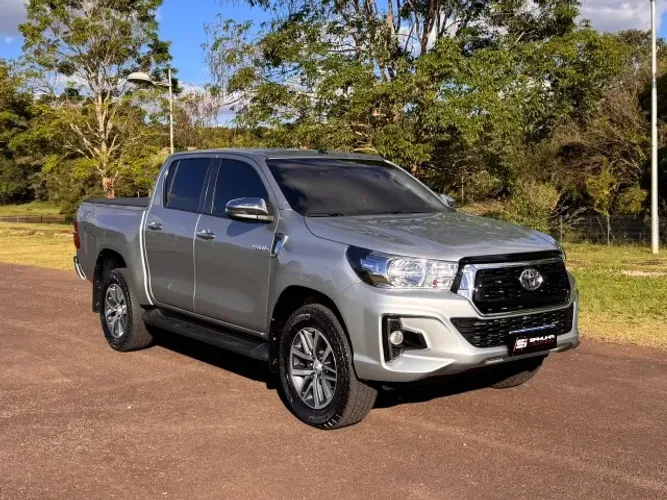 Toyota Hilux CD SRV 4X4 2.8 TDI Diesel Aut. 2020