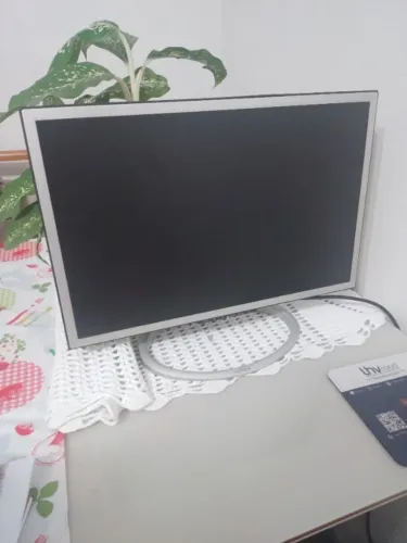 Computador Dell, Visor, Teclado + Mouse