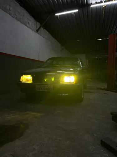 Chevrolet Monza Classic SE 2.0 /mpfi E EFI 2P E 4P 1988