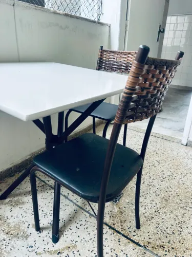 Mesa 4 cadeiras 