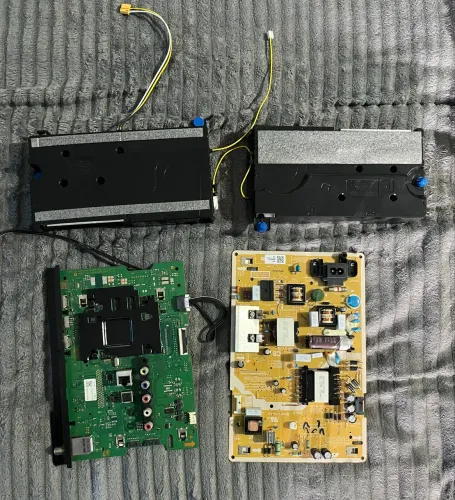 Placa de TV Samsung 43?