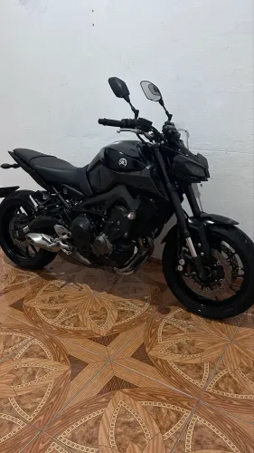 Yamaha mt09