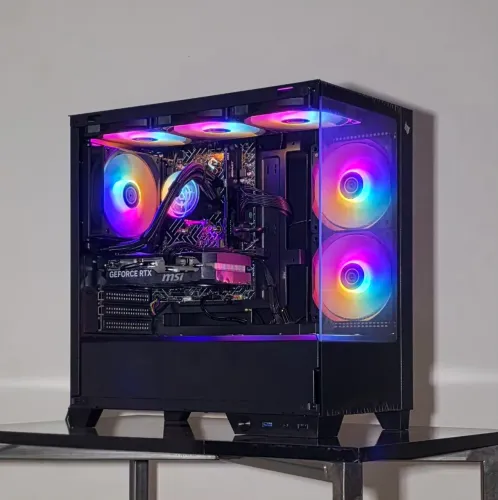 Pc gamer Rtx 5060 + Ryzen 5 5600 gt + 32gb ram | Troco e parcelo