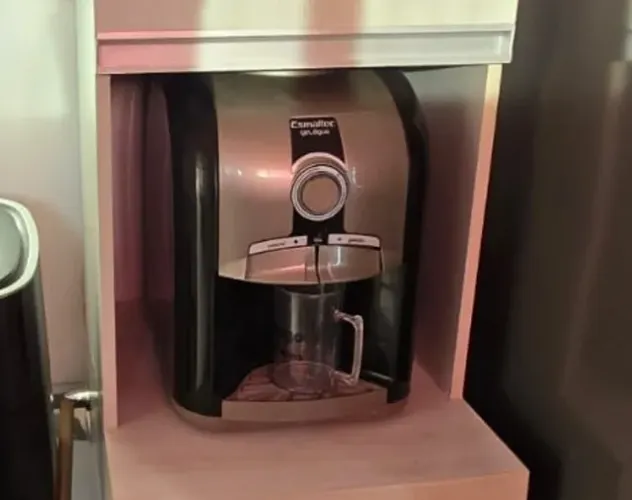 Bebedouro de Mesa Esmaltec para Garrafão Refrigerado por Compressor Preto (Seminovo)