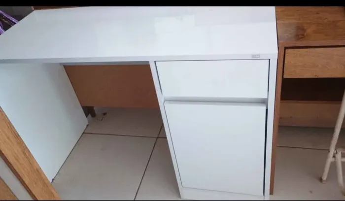 ESCRIVANINHA MORADA